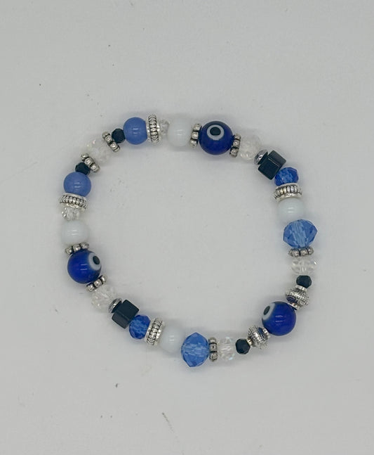 Evil Eye Stretch Bracelet (Silver Accents)